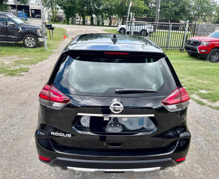 2019 Nissan Rogue S
