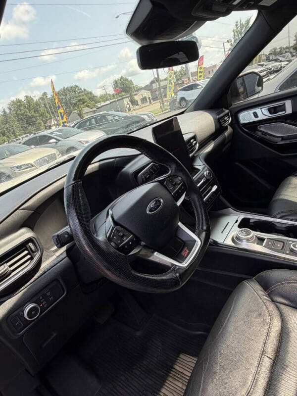 2021 Ford Explorer ST