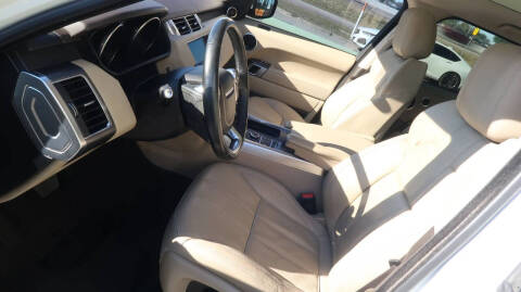 2017 Land Rover Range Rover Sport SE