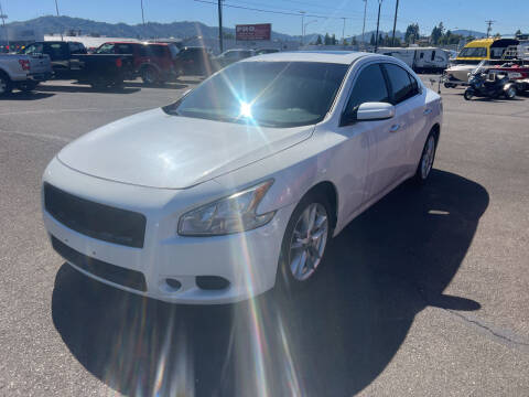 2011 Nissan Maxima for sale at Pro Motors in Roseburg OR