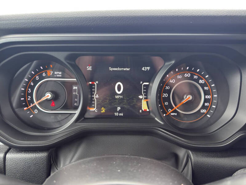 2026 Jeep Gladiator Sport