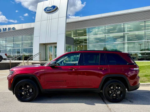 2023 Jeep Grand Cherokee Altitude