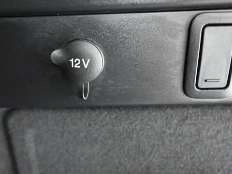 2024 Land Rover Range Rover Velar P250 Dynamic SE