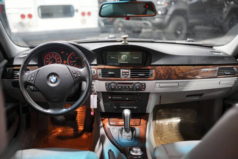 2006 BMW 3 Series 330i