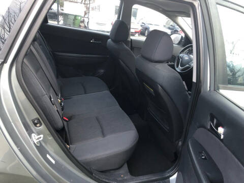 2010 Hyundai Elantra Touring GLS