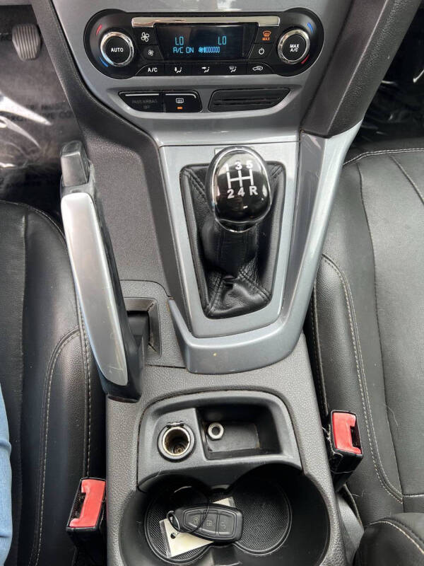 2012 Ford Focus Titanium