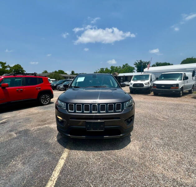 2020 Jeep Compass for sale at GATEWAY  FINANCE  INC - GATEWAY FINANCE INC in Houston TX