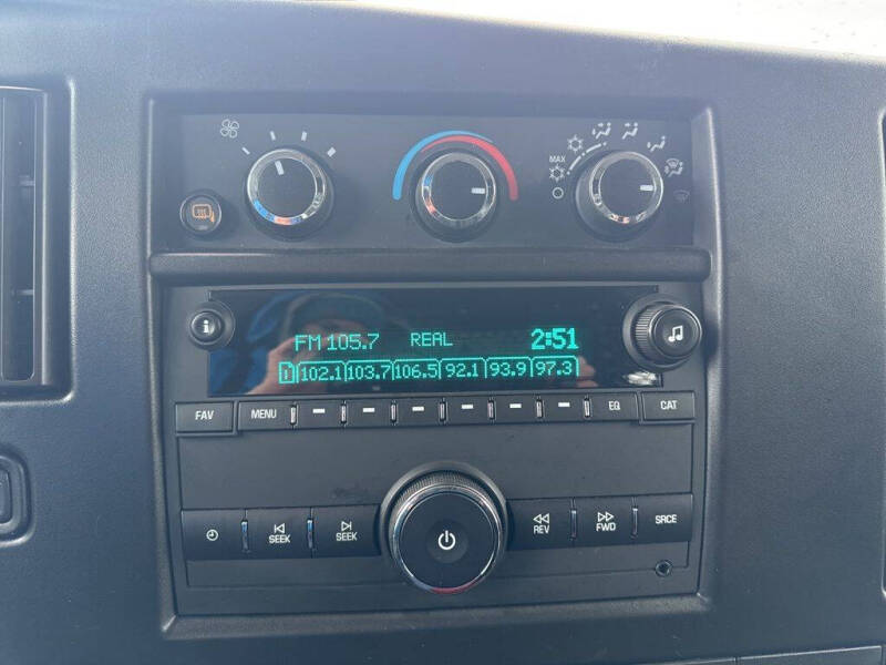 2023 Chevrolet Express 2500