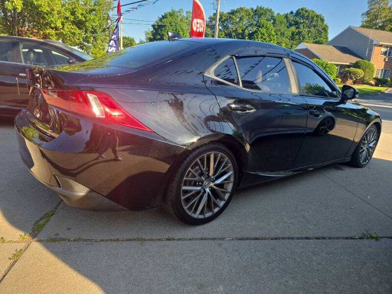 2016 Lexus IS 300
