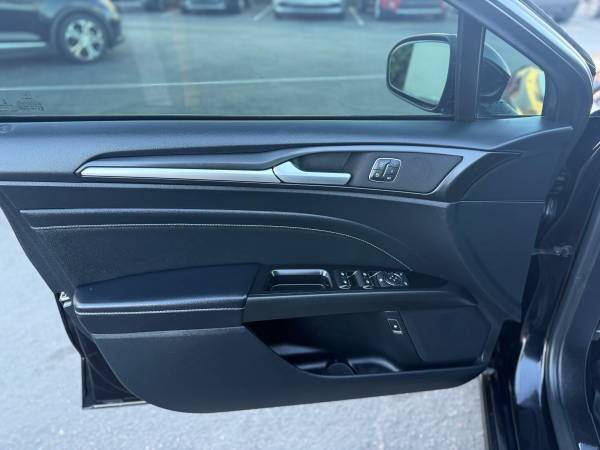 2020 Ford Fusion Hybrid Titanium