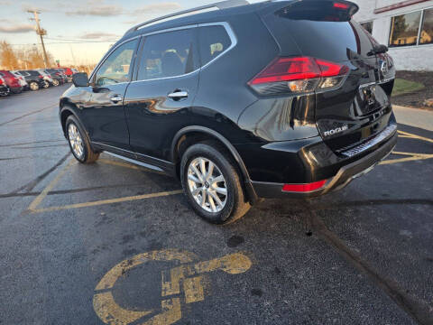2017 Nissan Rogue SV