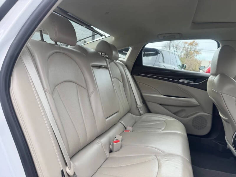 2017 Buick LaCrosse Premium