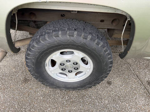 2002 Chevrolet Silverado 1500 LS