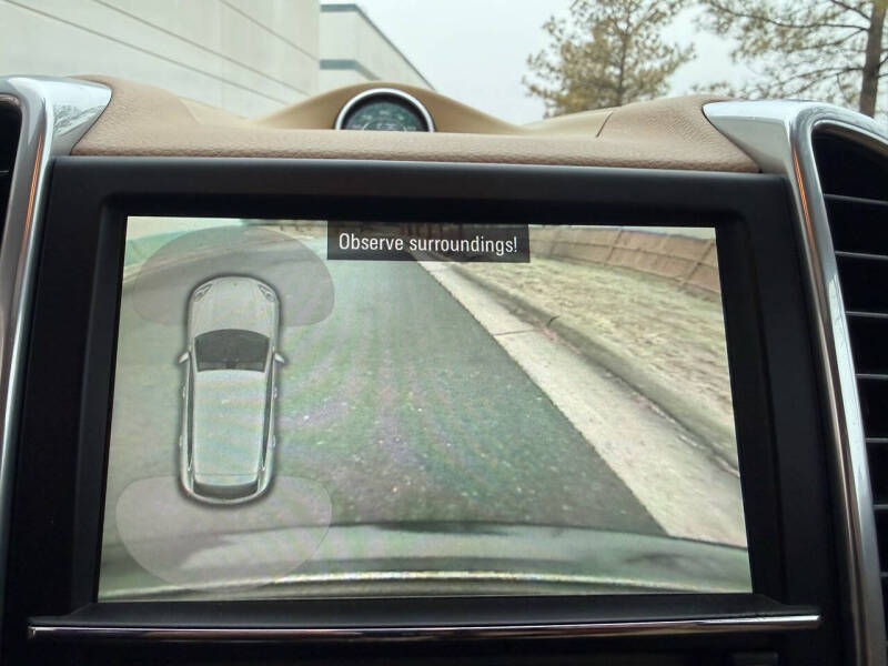 2012 Porsche Cayenne