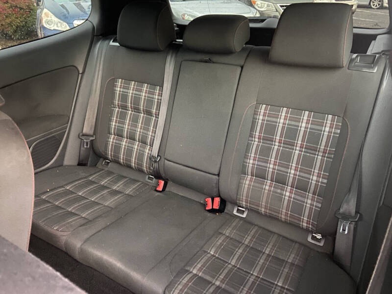 2012 Volkswagen GTI Base PZEV