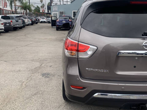 2014 Nissan Pathfinder Platinum