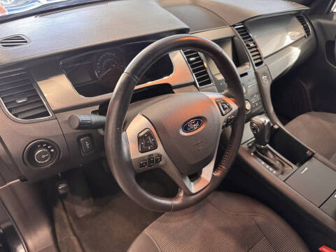 2014 Ford Taurus SEL