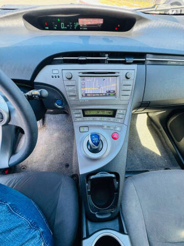 2012 Toyota Prius Three
