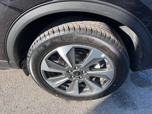 2025 Ford Escape Platinum