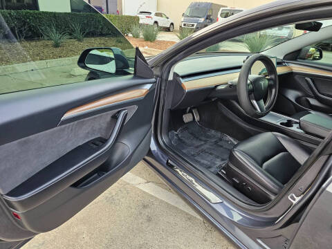 2022 Tesla Model 3 Long Range