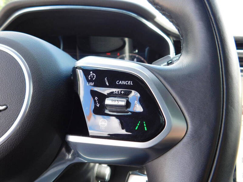 2025 Jaguar F-PACE P250 R-Dynamic S