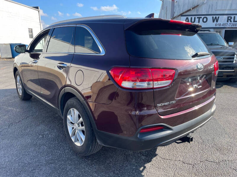 2018 Kia Sorento LX