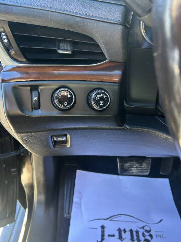 2018 Cadillac Escalade Premium Luxury