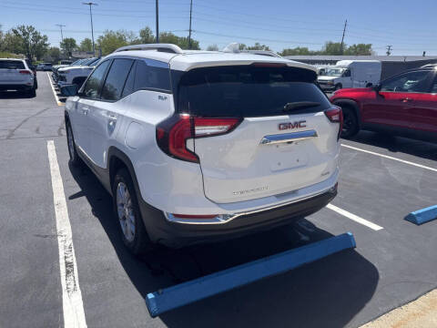 2022 GMC Terrain SLT