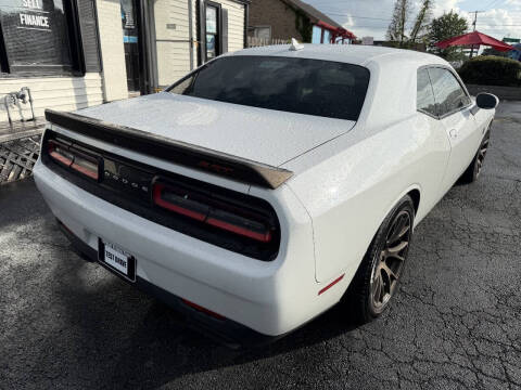 2016 Dodge Challenger SRT Hellcat