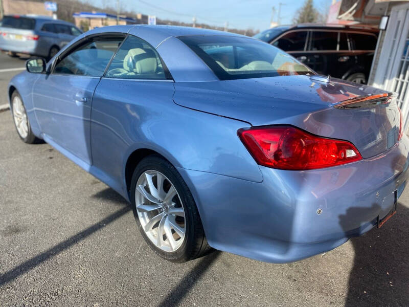 2011 Infiniti G37 Convertible