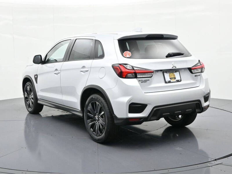 2026 Mitsubishi Outlander Sport LE
