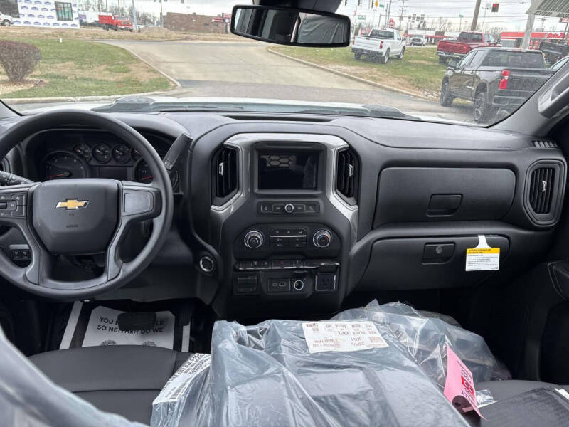 2026 Chevrolet Silverado 3500HD CC Work Truck