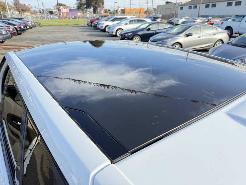 2019 Land Rover Range Rover Evoque SE Premium