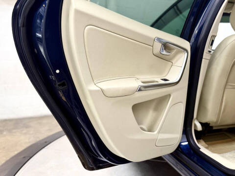 2015 Volvo XC60 T5 Premier