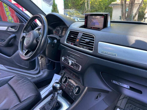 2016 Audi Q3 2.0T quattro Premium Plus