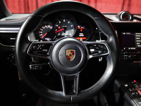 2015 Porsche Macan S