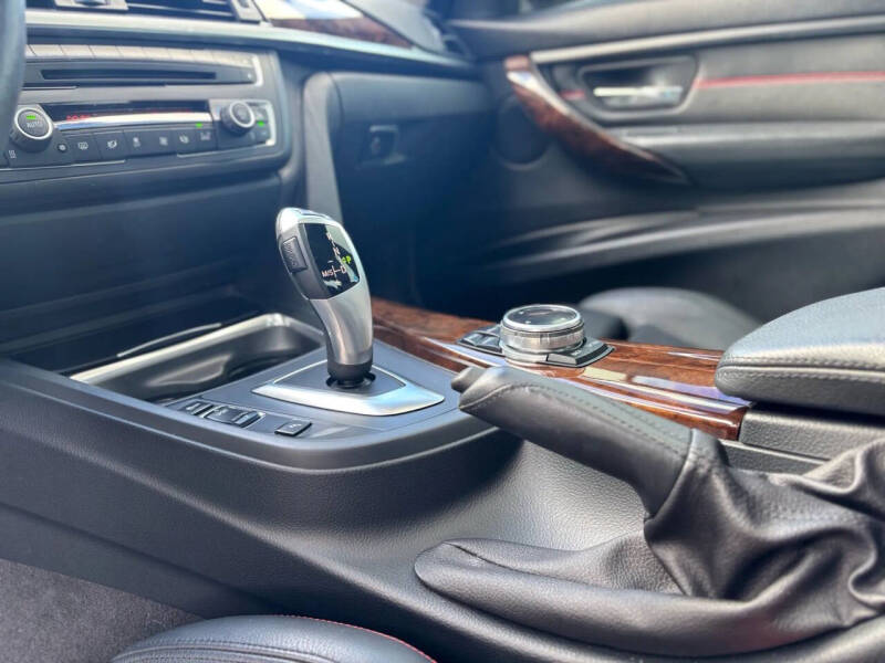 2015 BMW 3 Series 328i xDrive