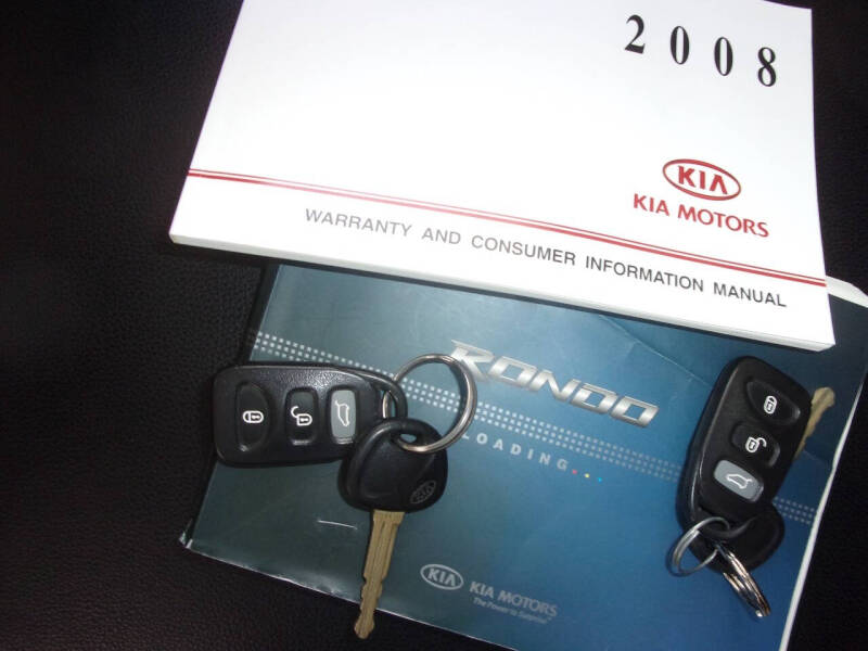 2008 Kia Rondo EX