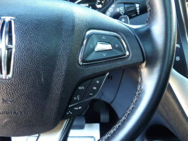 2019 Lincoln MKC Select