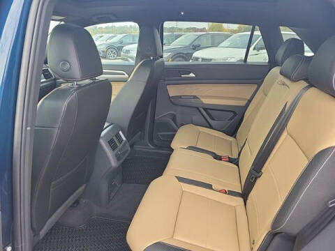 2022 Volkswagen Atlas Cross Sport SE 4Motion