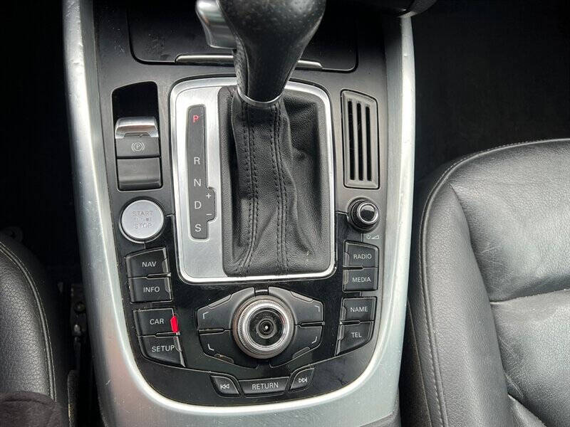 2012 Audi Q5 3.2 quattro Premium Plus