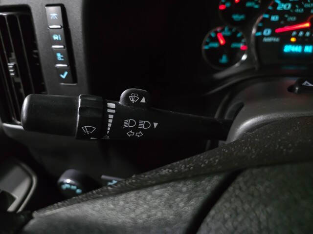 2020 GMC Savana 2500