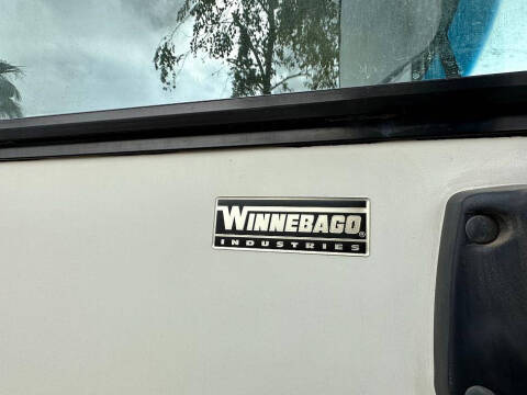 2002 Workhorse W22