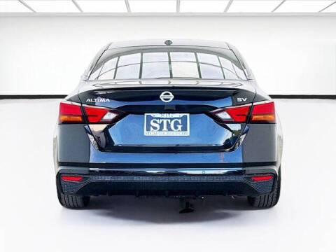 2021 Nissan Altima 2.5 SV