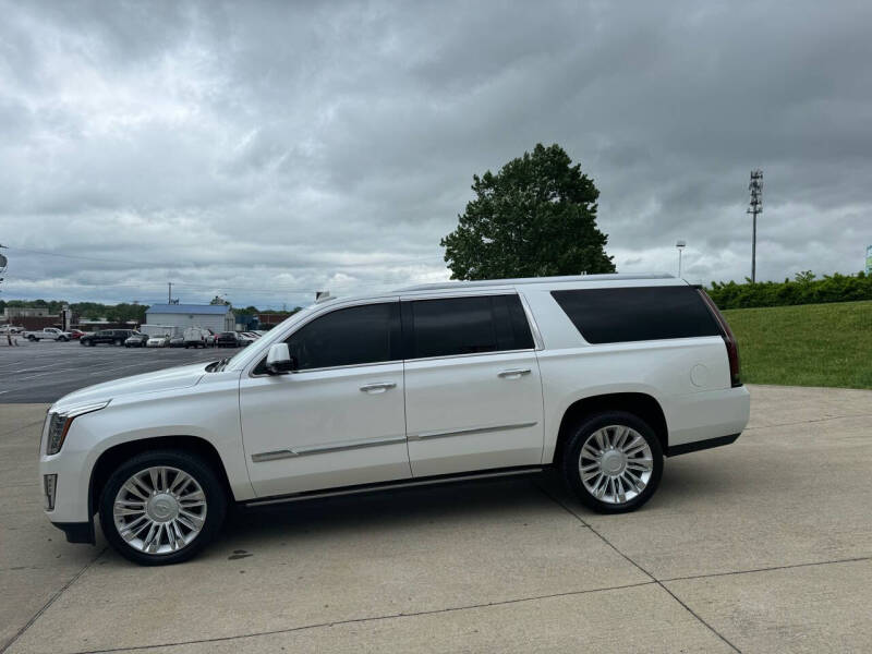 2016 Cadillac Escalade ESV Platinum