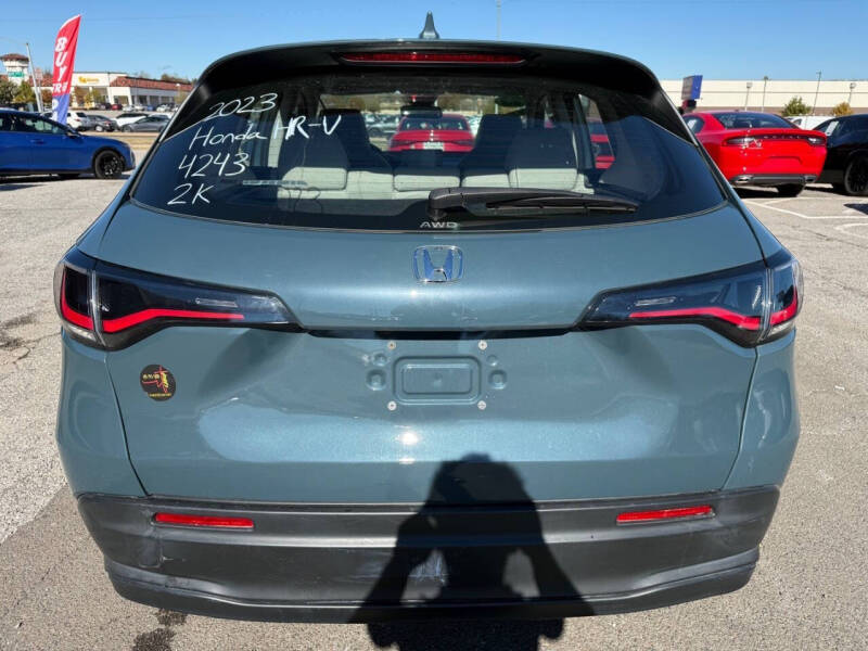 2023 Honda HR-V LX