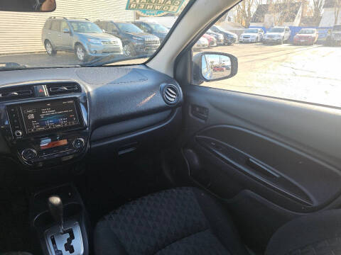 2022 Mitsubishi Mirage ES