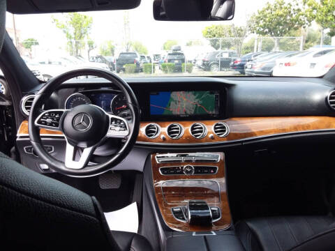 2019 Mercedes-Benz E-Class E 300
