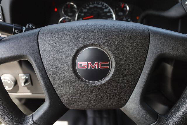 2022 GMC Savana 2500