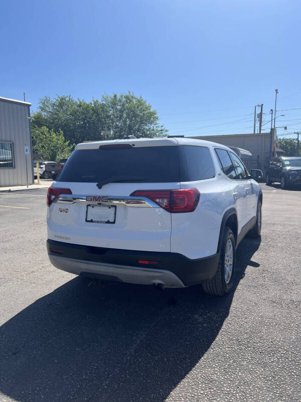2018 GMC Acadia SLE-1
